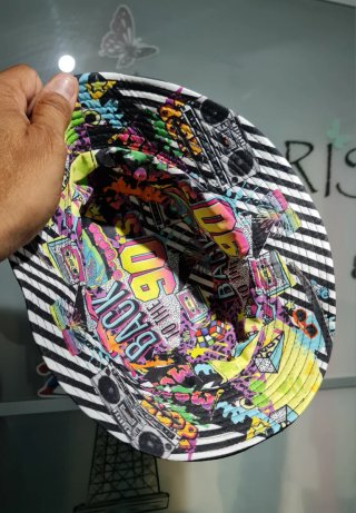 2 Gorros Love 90s