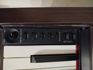 Piano Yamaha ARIUS
