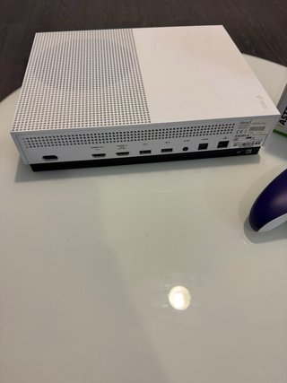 Xbox One S 1TB Bianca + 1Controller + 6 Giochi