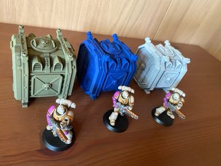 Escenografía Warhammer 40k contenedores blindados