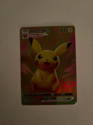 Carta Pokémon Pikachu VMAX 630 HP