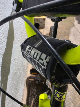 Bicicleta Monty 103, 16 pulgadas, Aluminio Amarill