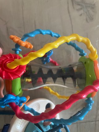 Juguete sensorial para bebé