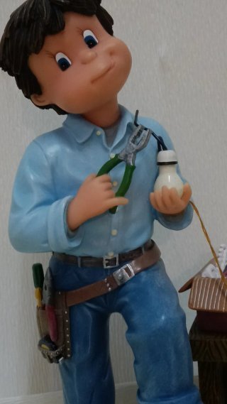 Figura de Colección Nadal - "El Buen Electricista"