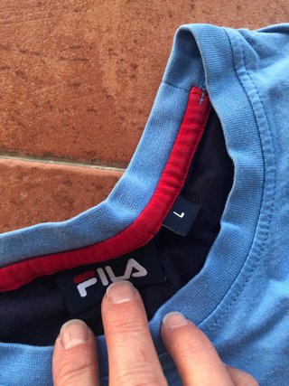 Camiseta Fila Azul y Blanca