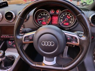 Audi TT ingles volante a la derecha