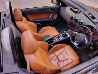 Audi TT ingles volante a la derecha