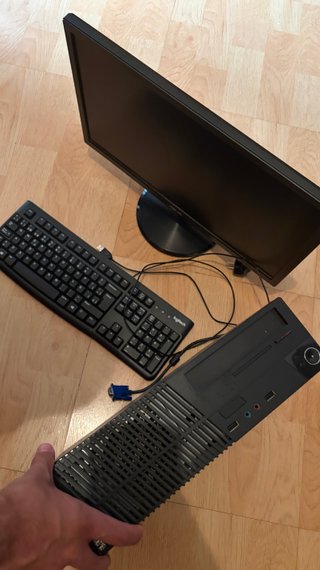 Computer con registratore di cassa