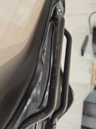 Sillín Prologo Nago R4 147 Nack Negro