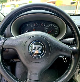 SEAT León 1.9 TDI SPORT 110cv 2004 manual/diésel