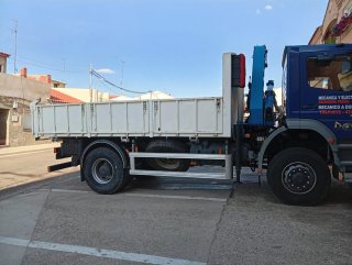 Vendo precioso Camión Mercedes Axor 4x4