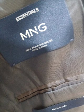 Chaqueta de traje marrón para chico