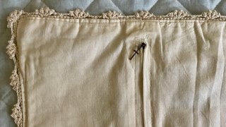 Fodera cuscino vintage anni '60 ricamata