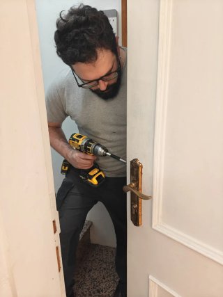 Manitas carpintero | Reparaciones y montajes
