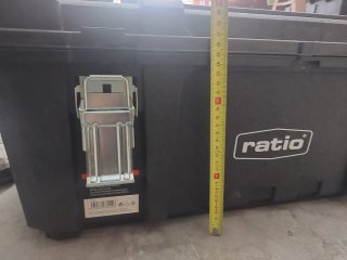 Caja troley de herramientas con ruedas marca Ratio