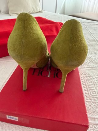 Zapatos de tacón verdes Carolina Herrera