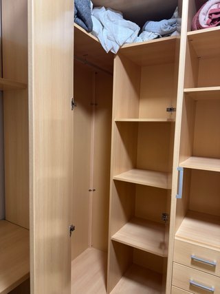 Conjunto de Muebles de Dormitorio (Armario, Escrit