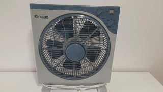 Ventilador Raypan Gris y Azul