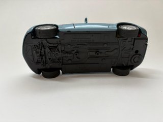 BMW Z3 Roadster 2.8 Welly 1:24 azzurra cabrio