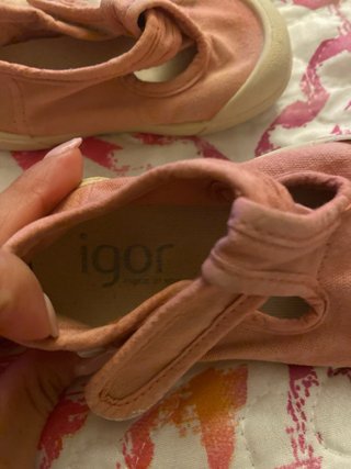 Zapatillas Igor bebé rosa