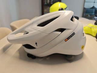 Casco Specialized MTB Blanco