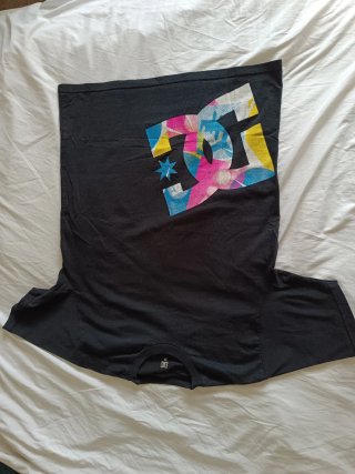 Camiseta DC Shoes Negra Multicolor Talla M