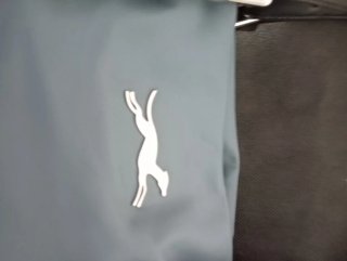 Bolso de hombro BIMBA Y LOLA gris y negro