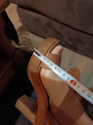 Sandalias de piel con tacón y plataforma Talla 39