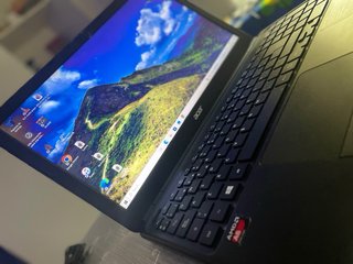 Acer Aspire E1-522 Portátil Negro