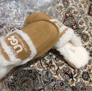Chanclas UGG Beige/Marrón