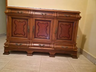Mueble recibidor madera y mármol