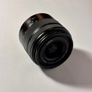 Objetivo Panasonic Lumix G Vario 14-42mm