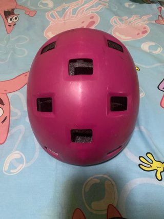 Casco y rodilleras patinaje niña rosa