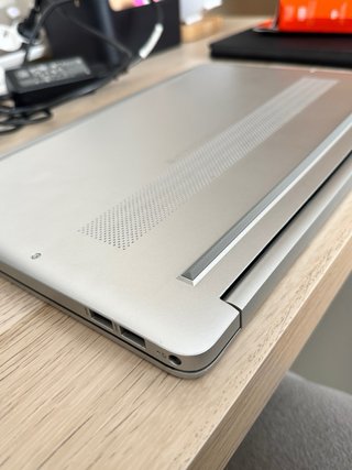 Portátil HP 15S-FQ1120NS Intel Core i5-1035G1/8GB/