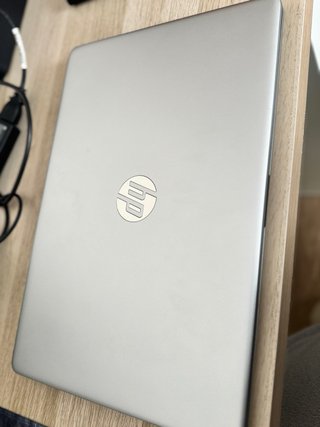 Portátil HP 15S-FQ1120NS Intel Core i5-1035G1/8GB/