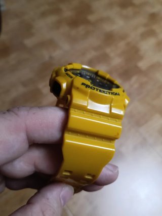 Reloj G-Shock Amarillo WR20BAR