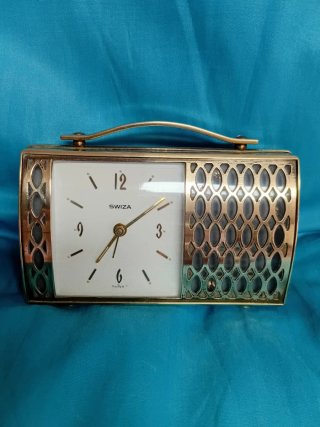 Reloj despertador Swiza dorado