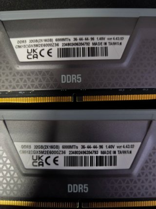 32gb Corsair Vengeance DDR5 (2x16GB) 6000MHz