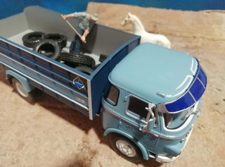 CAMIÓN NAZAR CLÁSICO ESPAÑOL. ESC: 1/43