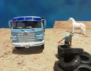 CAMIÓN NAZAR CLÁSICO ESPAÑOL. ESC: 1/43