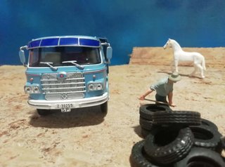 CAMIÓN NAZAR CLÁSICO ESPAÑOL. ESC: 1/43