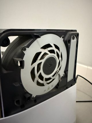 Consola PS5 Blanca + Mando Rosa + 3 Juegos