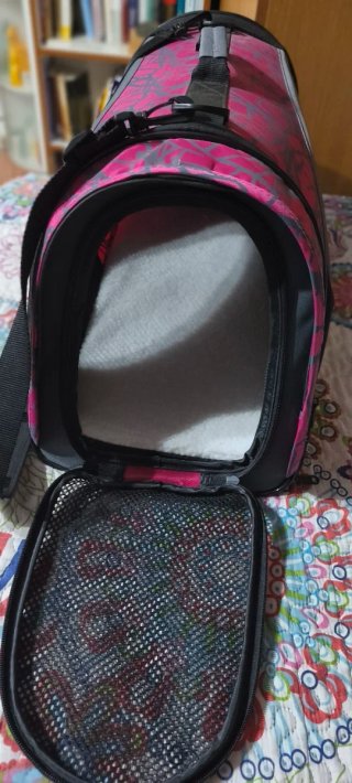 Transportín para mascotas gris y rosa