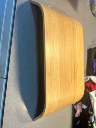 Soporte pantalla bambú Ikea curvo