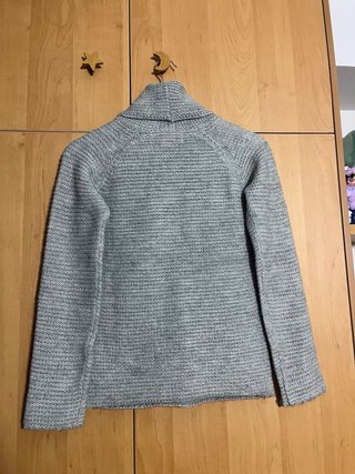 Jersey punto cuello alto gris