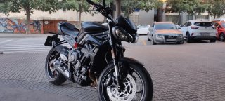 Triumph Street Triple R 765 2023