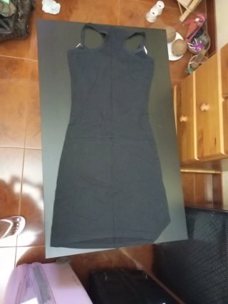 Vestido Negro con Estampado de Enfermera
