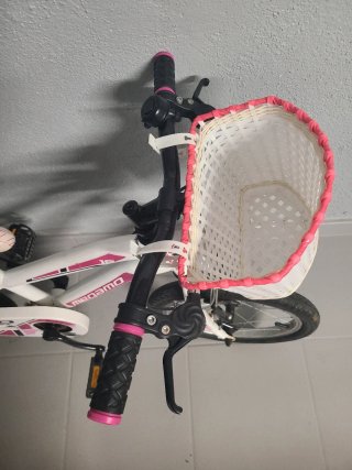 Bicicleta infantil Megamo 16 con asiento y cesta