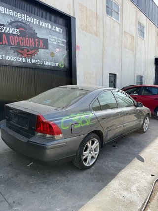 Despiece Volvo S60 2.4 D5 Diesel  Año 2004