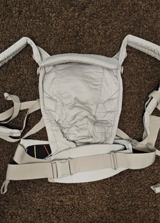 Mochila Ergobaby Adapt 3 Posiciones
